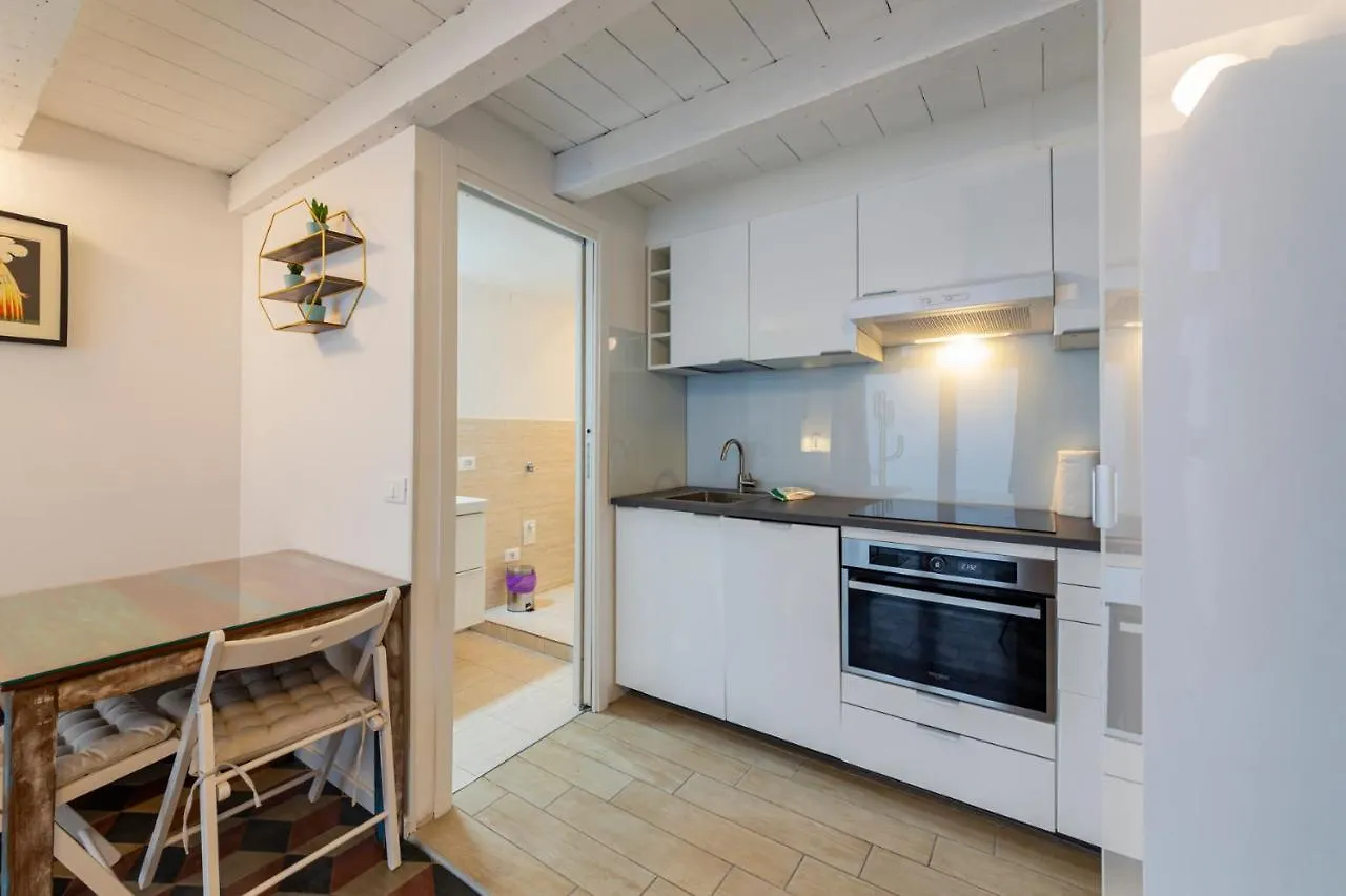 Villoresi Loft - Zona Navigli - Wifi - A.C. Lejlighed Milano 0*,  Italien